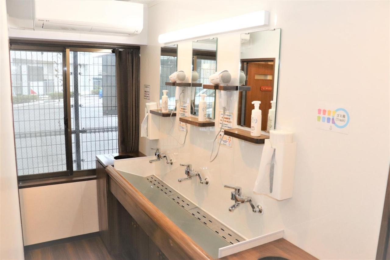 פוקואוקה Jam Hostel Hakata Station Front מראה חיצוני תמונה